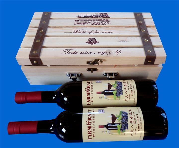 户太八号葡萄酒