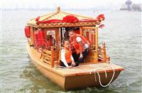 景区观光船