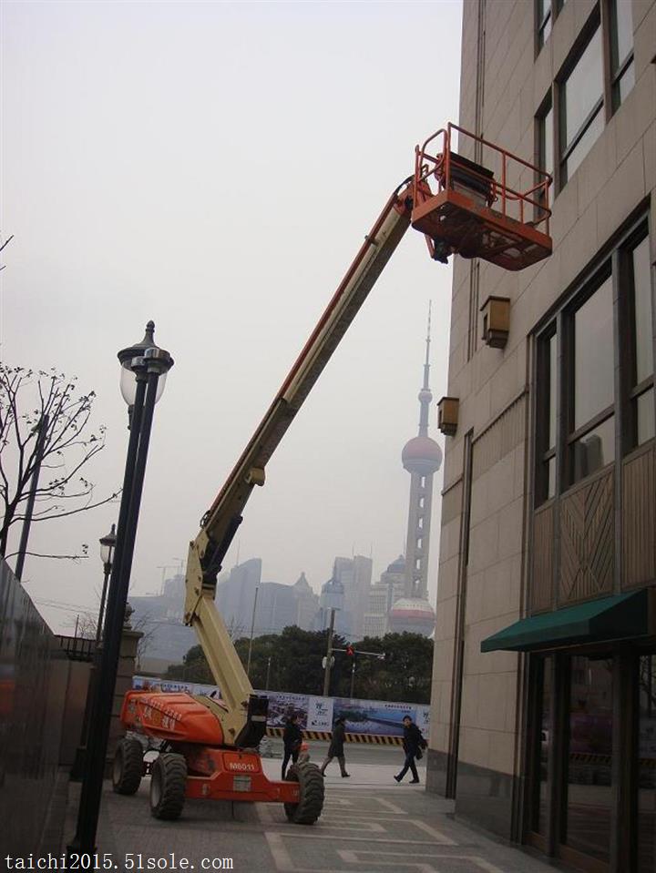 曲臂式升降机_公司相册_上海志成建设机械租赁有限公司 - 搜了网