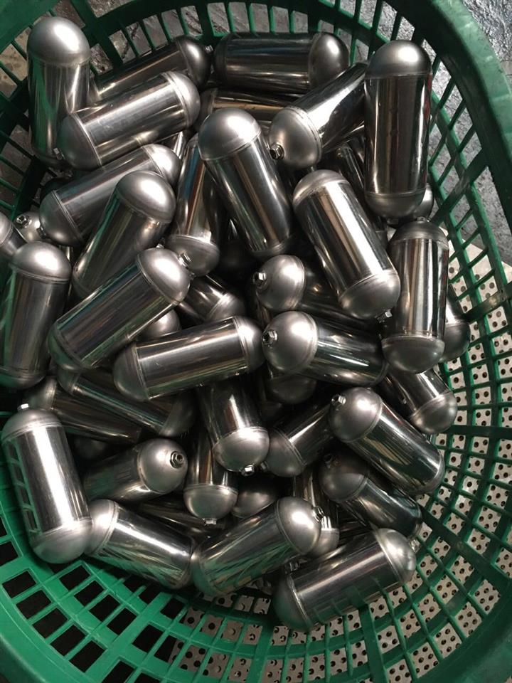 不锈钢长型式浮球