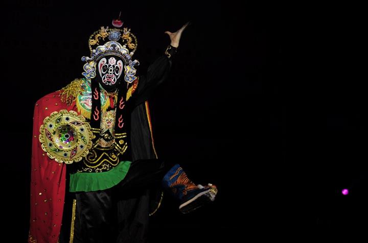 郑州川剧变脸表演/郑州变脸演出/郑州双人变脸表演