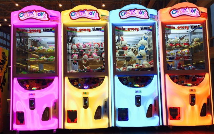 迪鸿娃娃机源头厂家专业生产儿童游乐设备娃娃机,公仔机,抓烟机,礼品